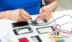 تعمیر کار سخت افزار تلفن همراه